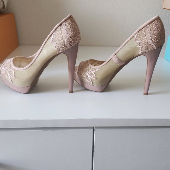 Jessica Simpson Pink/Nude Lace peep toe pumps - Picture 7 of 7